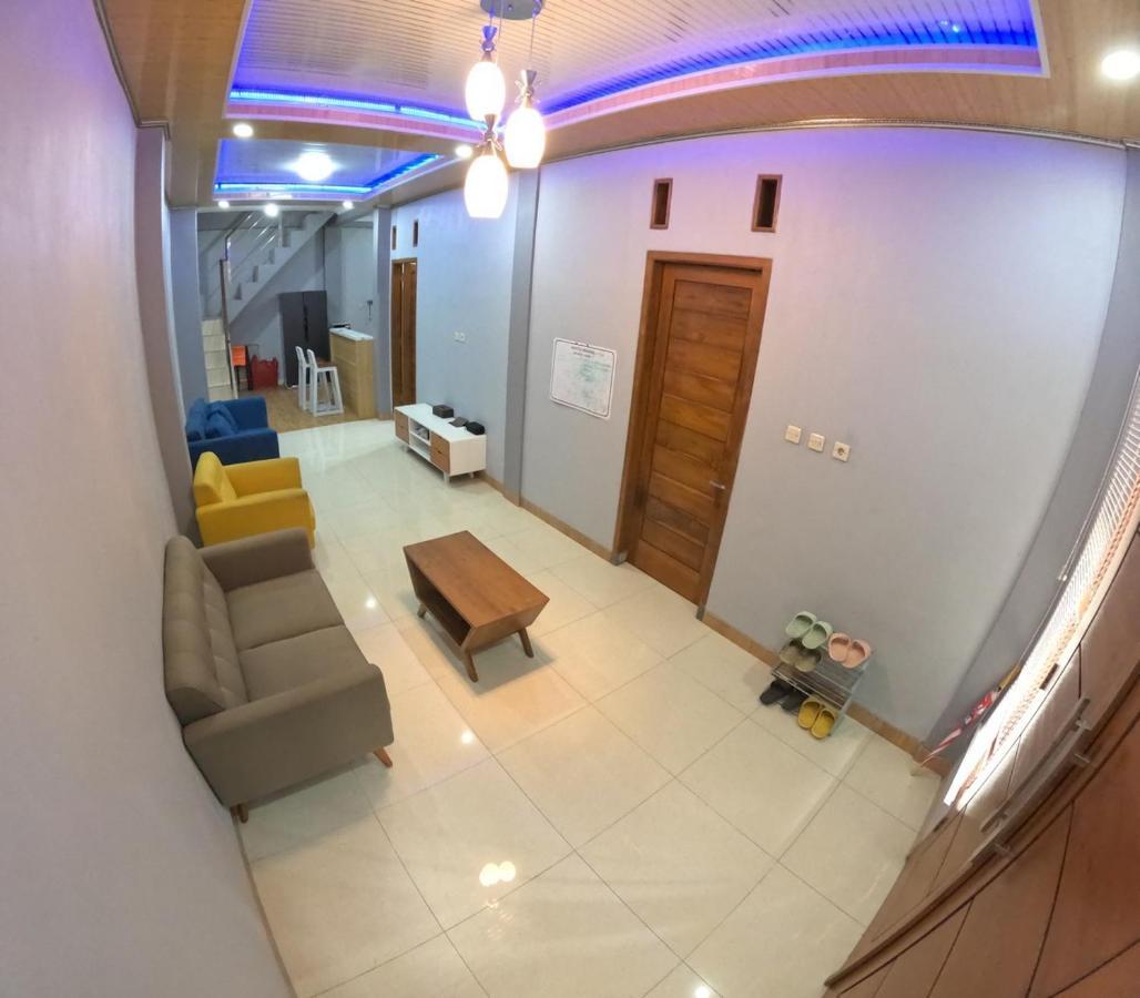 Omah Nogotirto Homestay Jogja Ngingas Εξωτερικό φωτογραφία